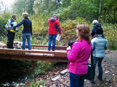 oct20-people-on-bridge