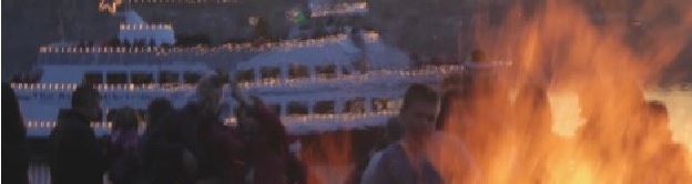 Xmas Boats A Blazing Success